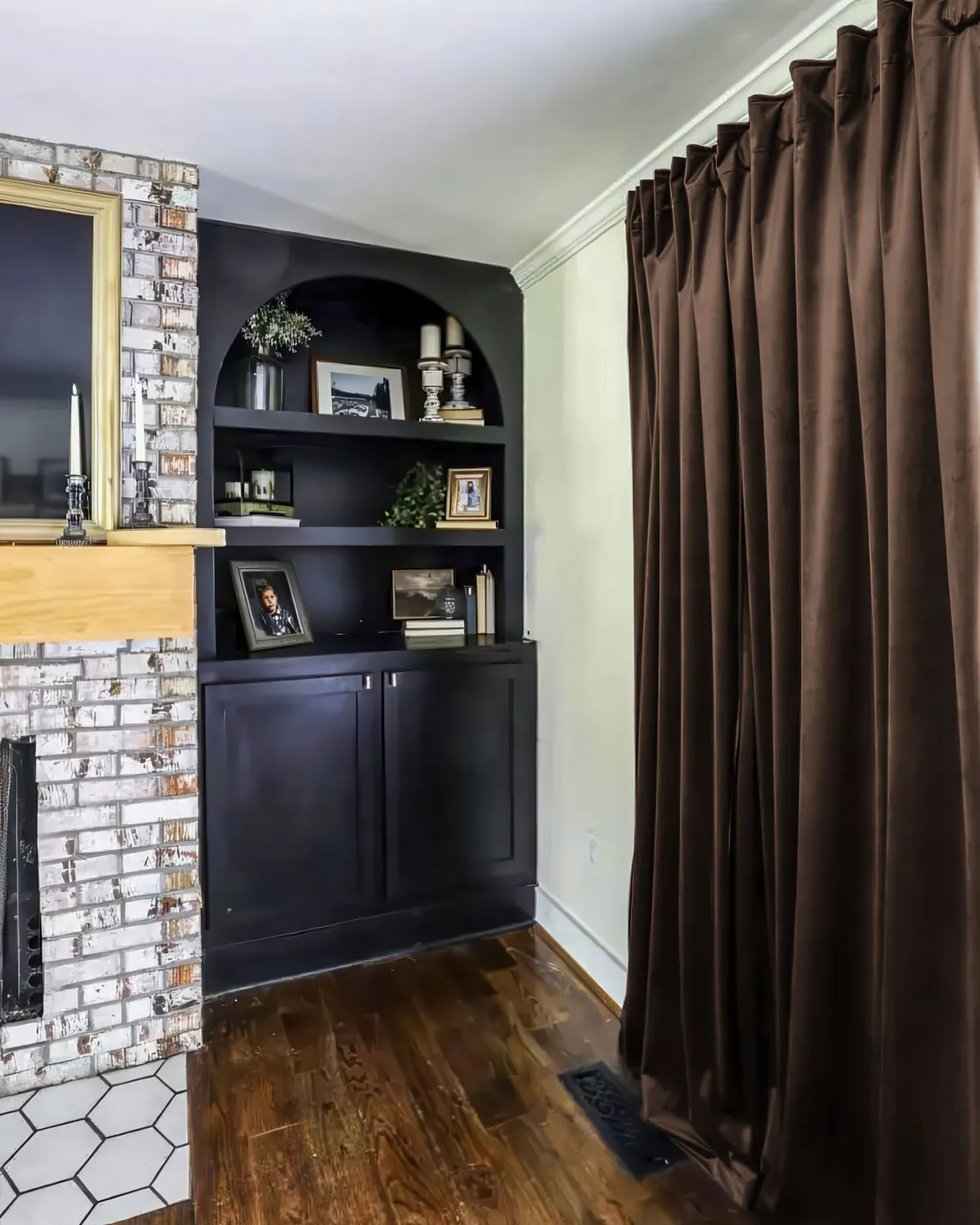 Classic 100% Blackout Velvet Custom Curtain — image 2